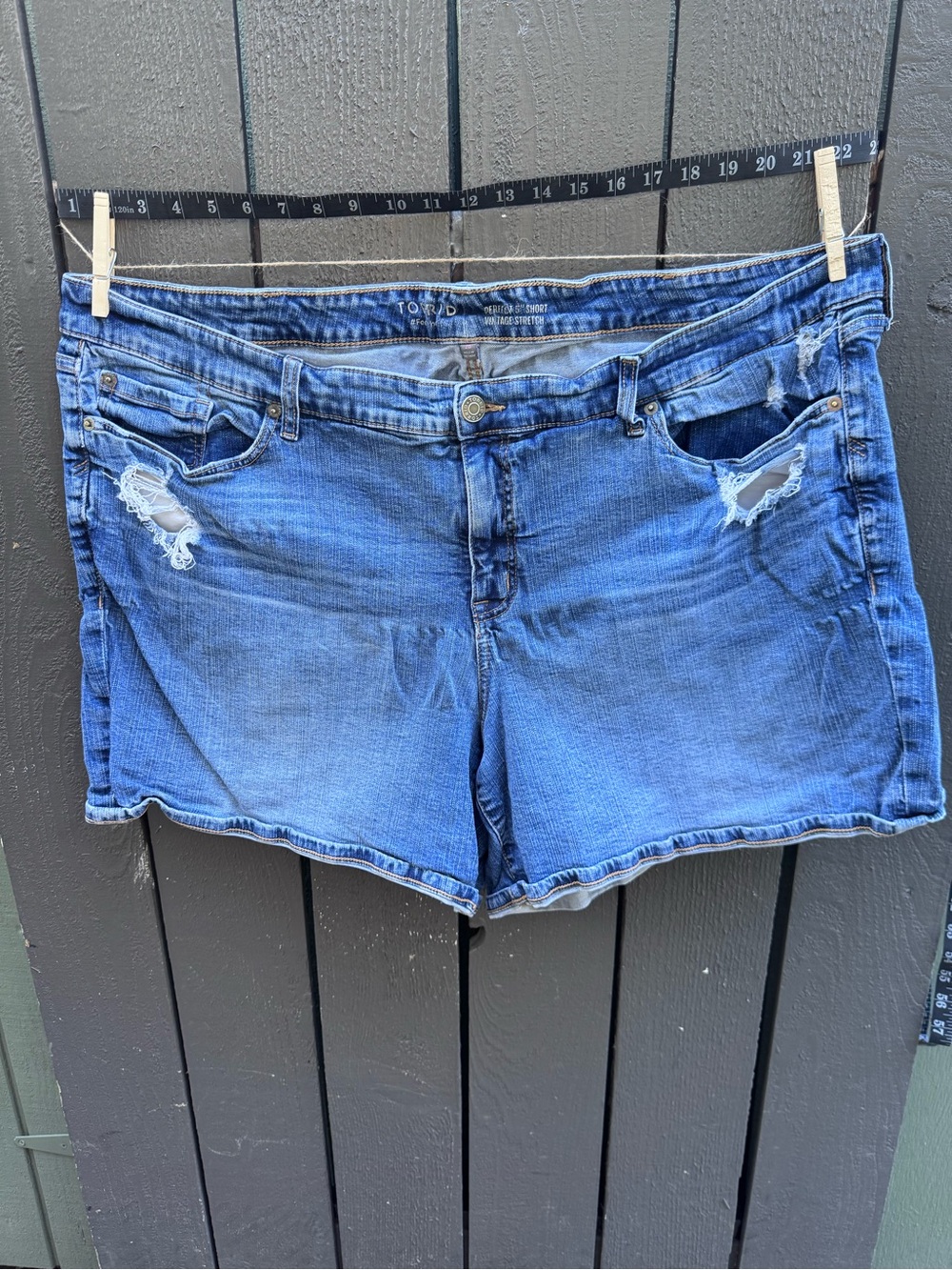 Torrid Blue Distressed Stretch Denim Jean Shorts, Size 26